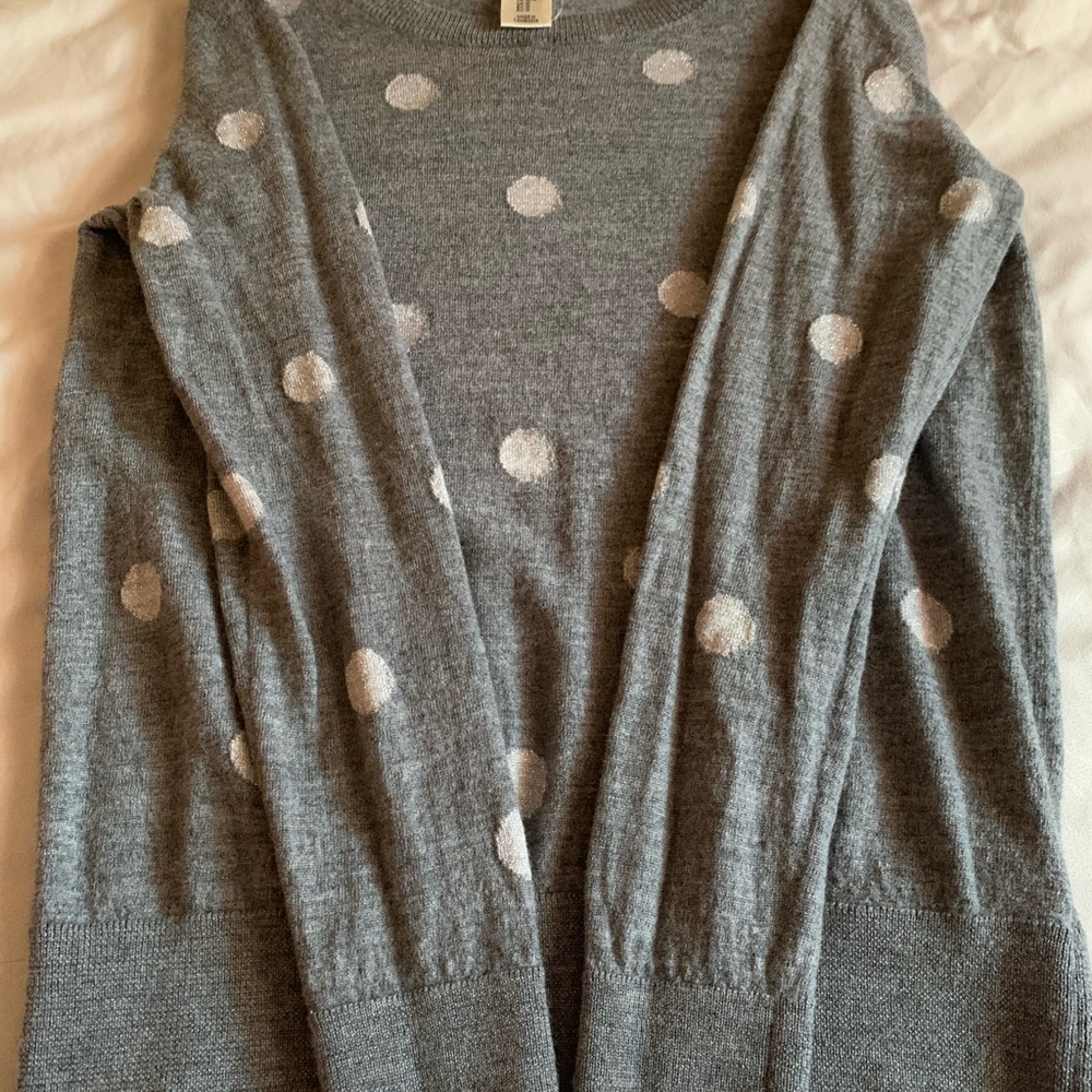 Sweater - Picture 4 of 5